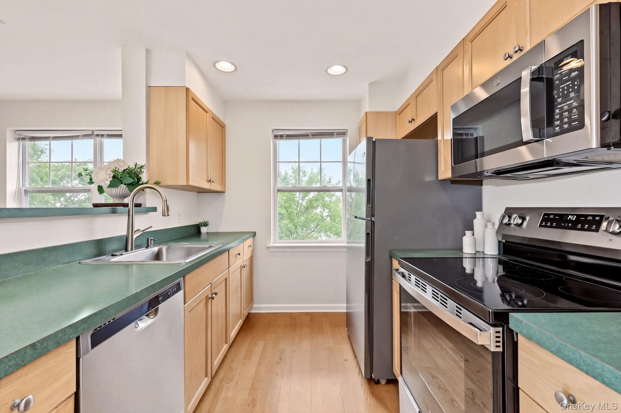 100 Woodcrest Lane Unit: 124 thumbnail 4