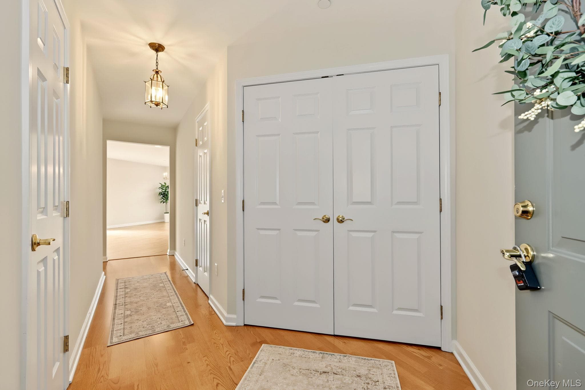 100 Woodcrest Lane Unit: 124 thumbnail 3