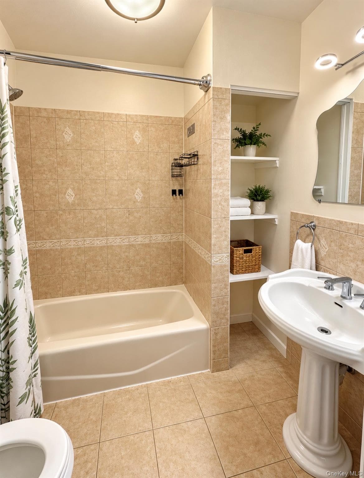 138 Edgecliff Terrace thumbnail 11