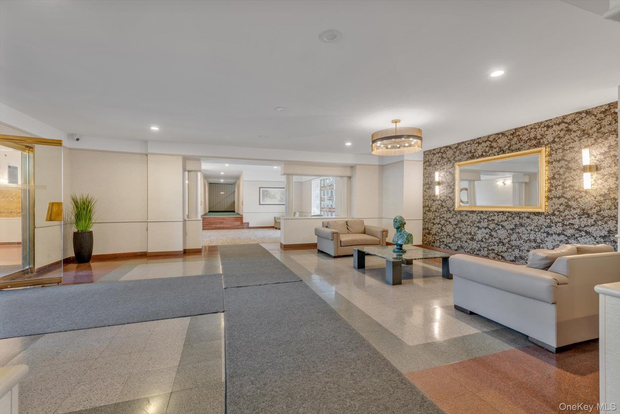 67-66 108th Street Unit: #C61 thumbnail 15