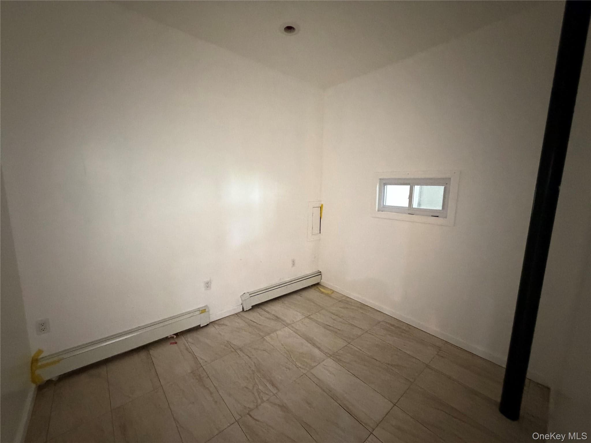 2356 Waterbury Avenue thumbnail 5