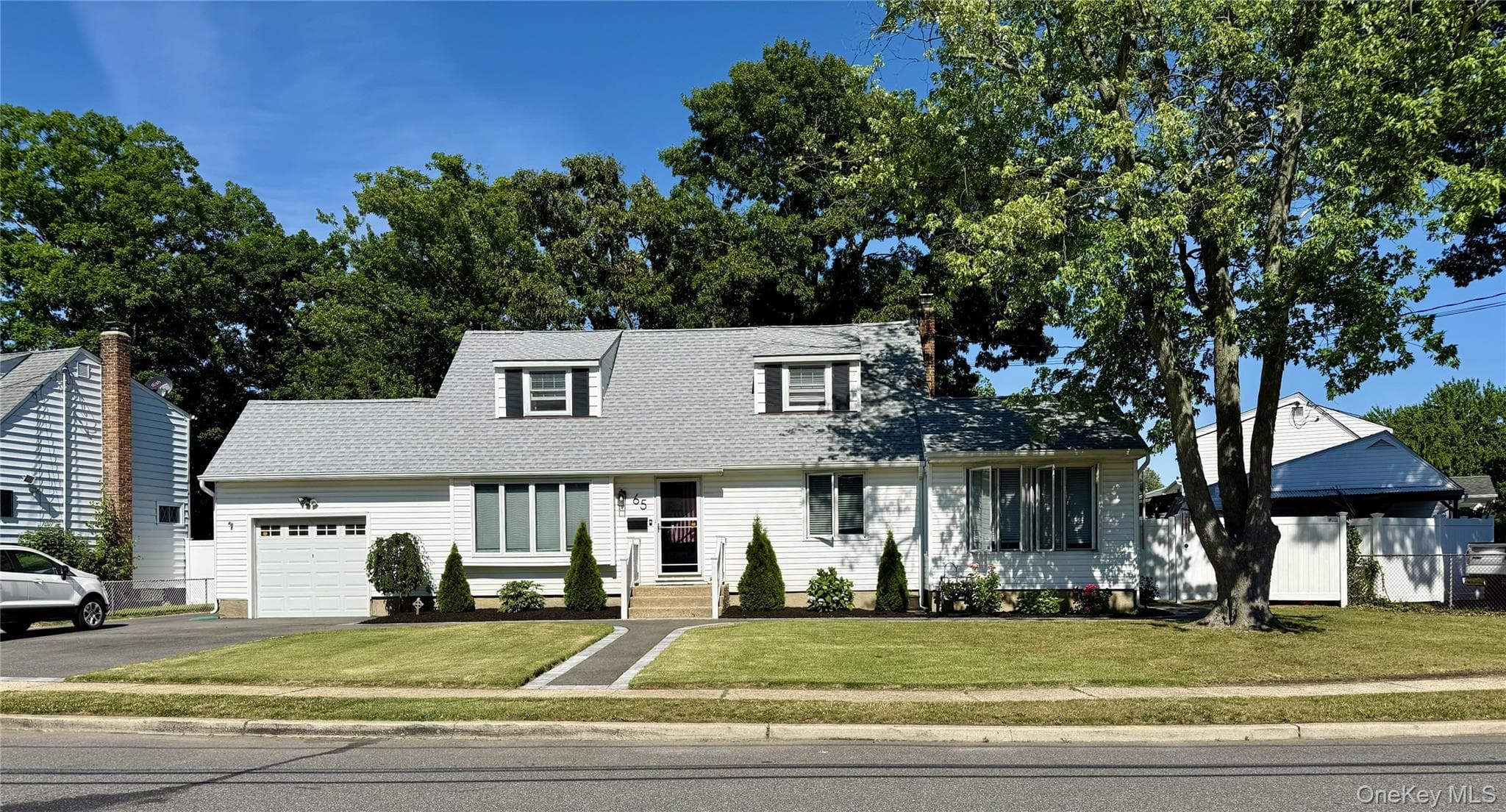 65 Westwood Road, Massapequa Park