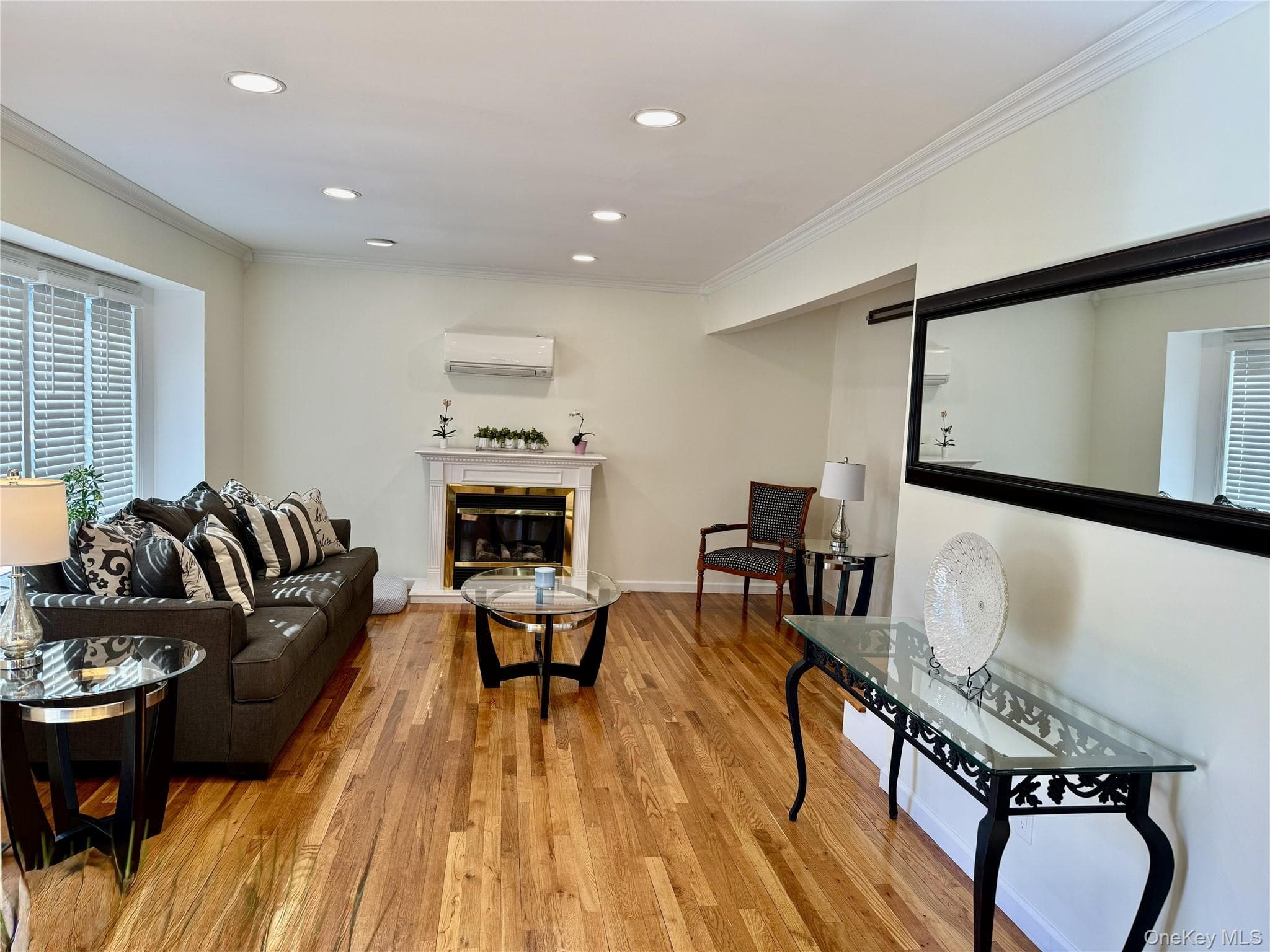 65 Westwood Road thumbnail 2