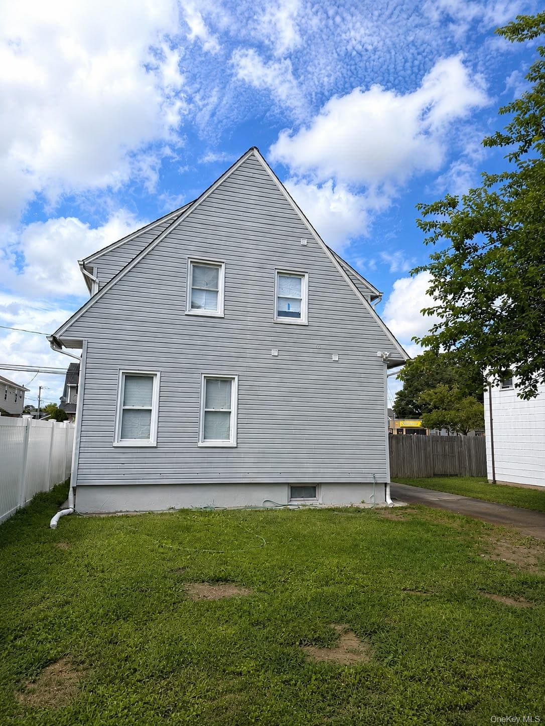 34 Frazier Street thumbnail 17