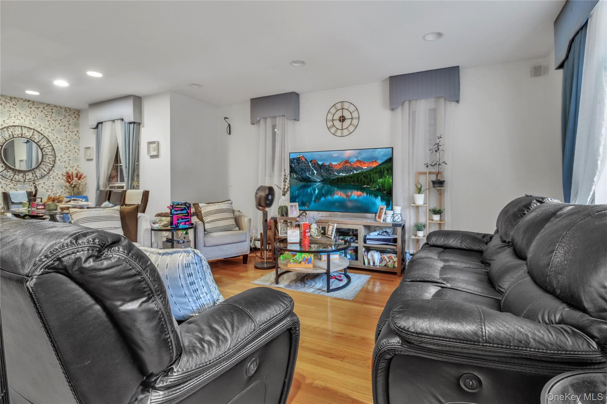 5222 Van Loon Street thumbnail 9