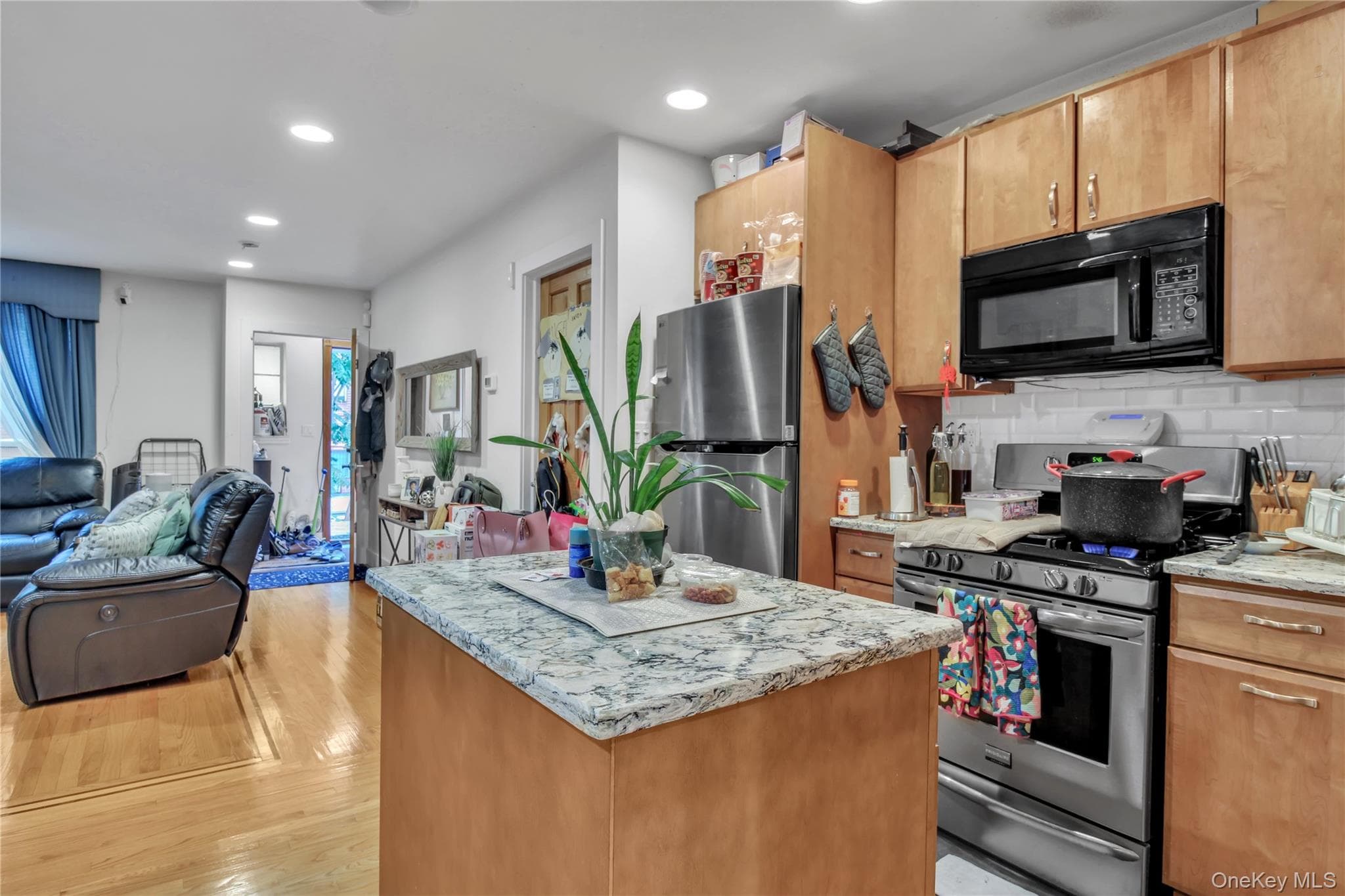 5222 Van Loon Street thumbnail 12