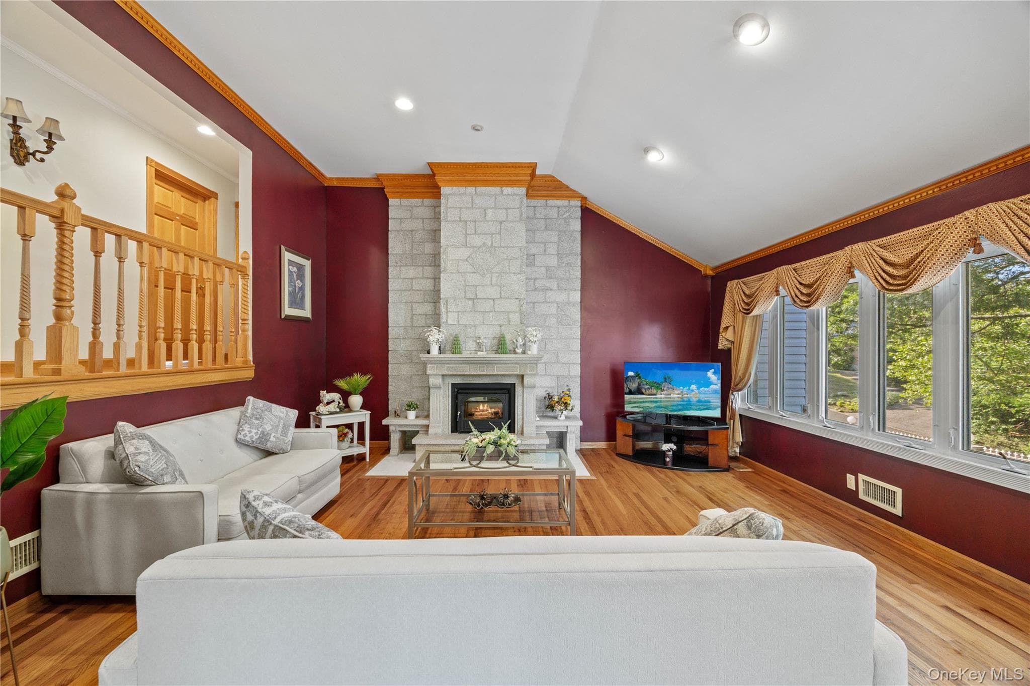 81 Avondale Road thumbnail 3