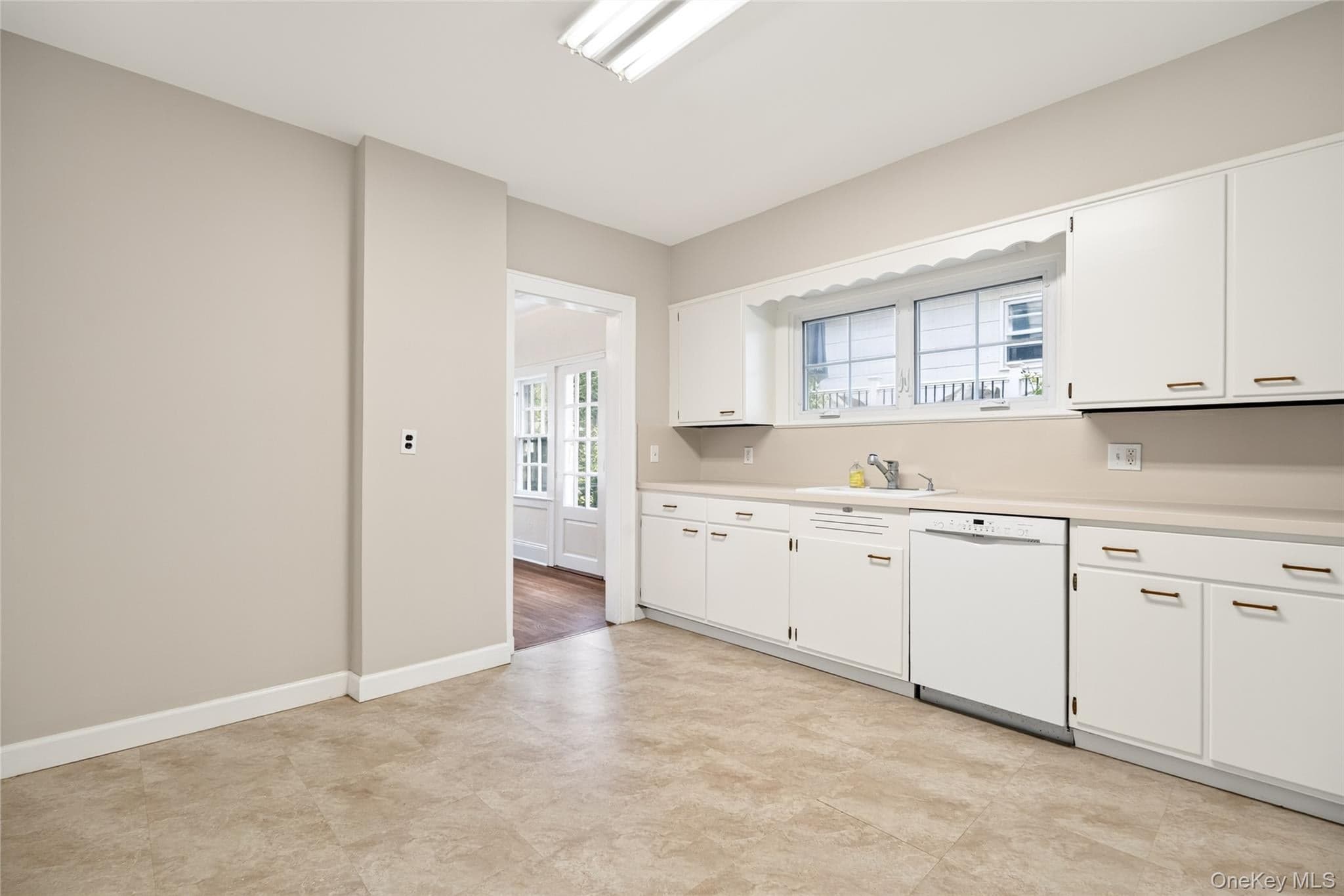 20 Prescott Avenue thumbnail 16