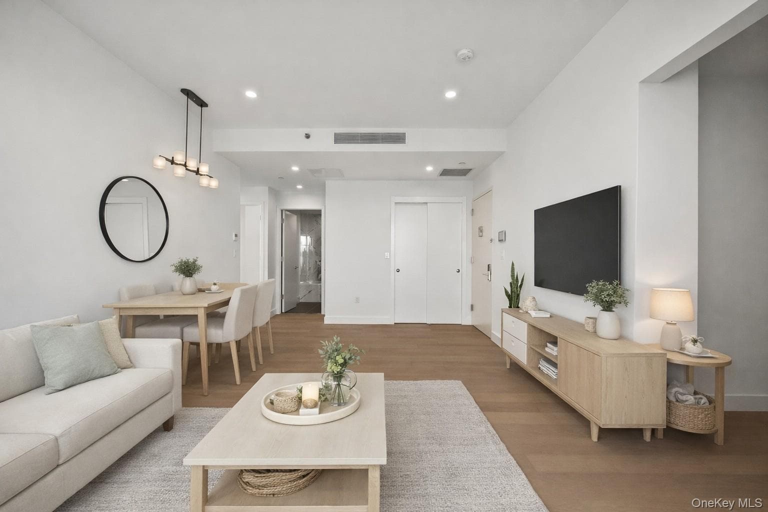 150-02 Northern Boulevard Unit: 6F thumbnail 6