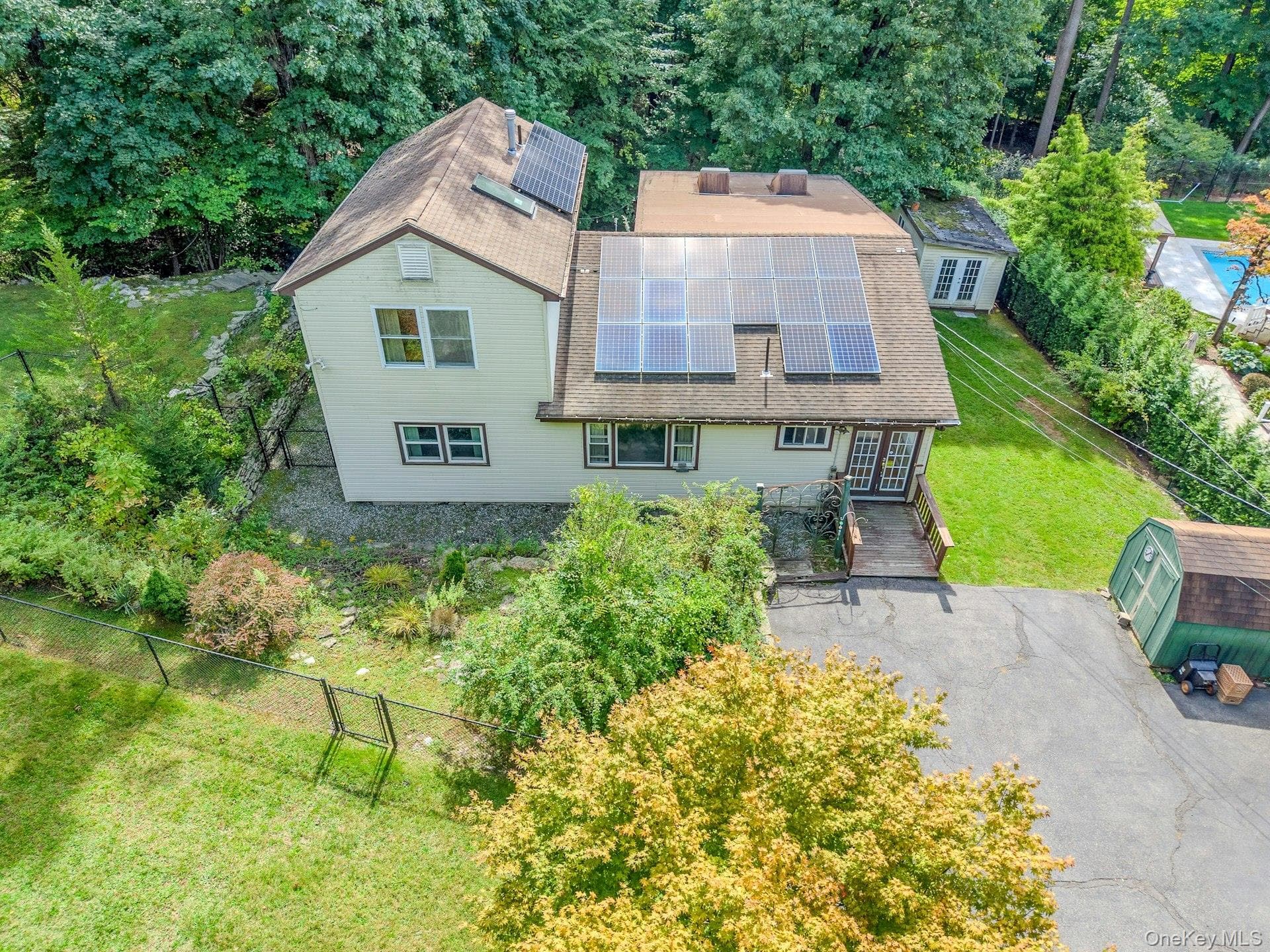 30 N Strawberry Hill Lane, West Nyack