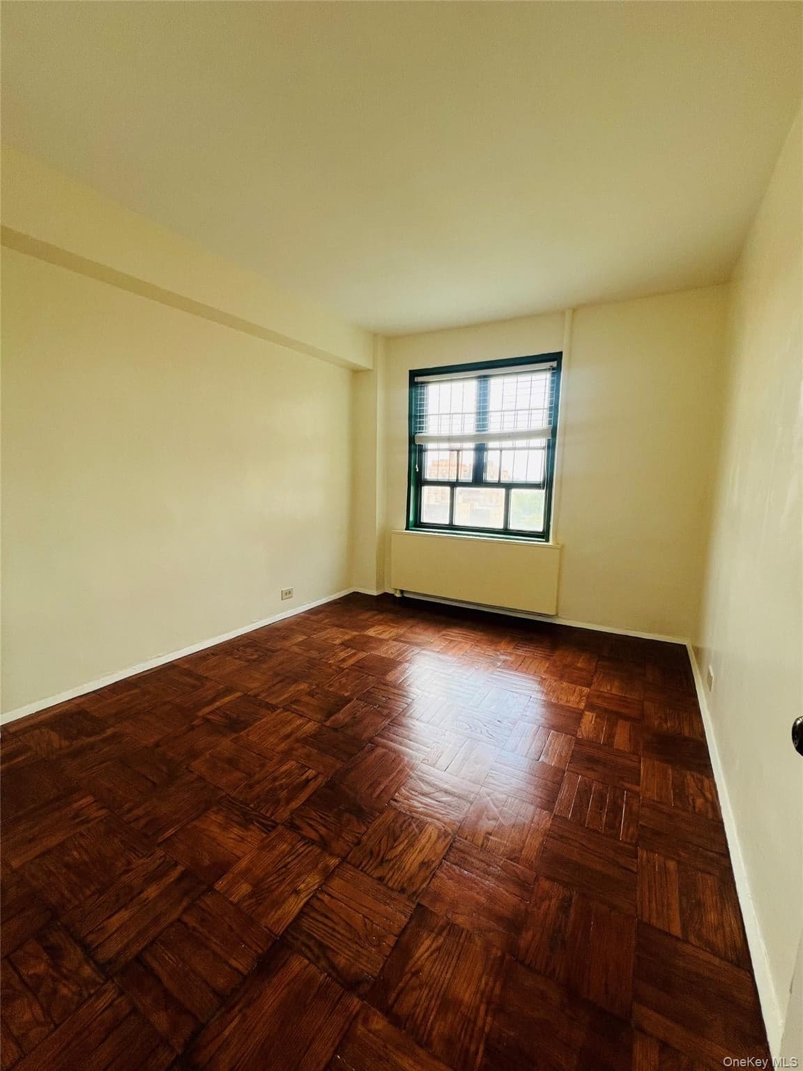 1595 Unionport Road Unit: 11A thumbnail 6
