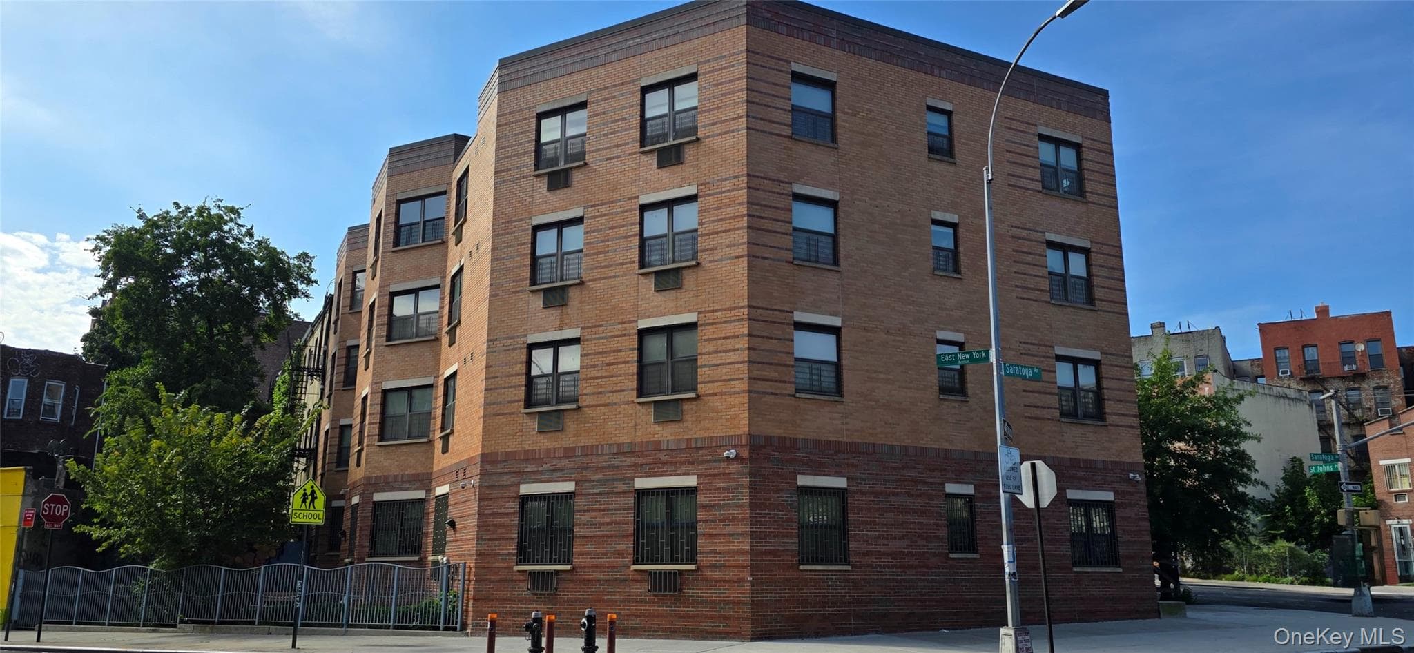 1356 E New York Avenue thumbnail 9