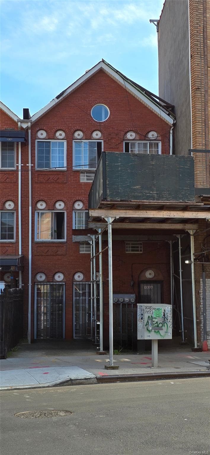 1356 E New York Avenue thumbnail 6