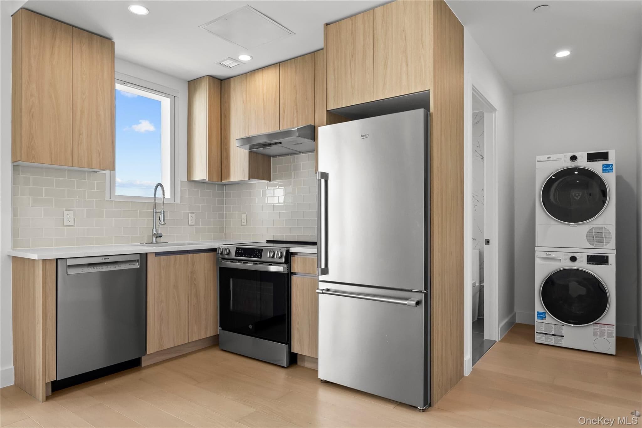 150-02 Northern Blvd Blvd Unit: 4C thumbnail 7