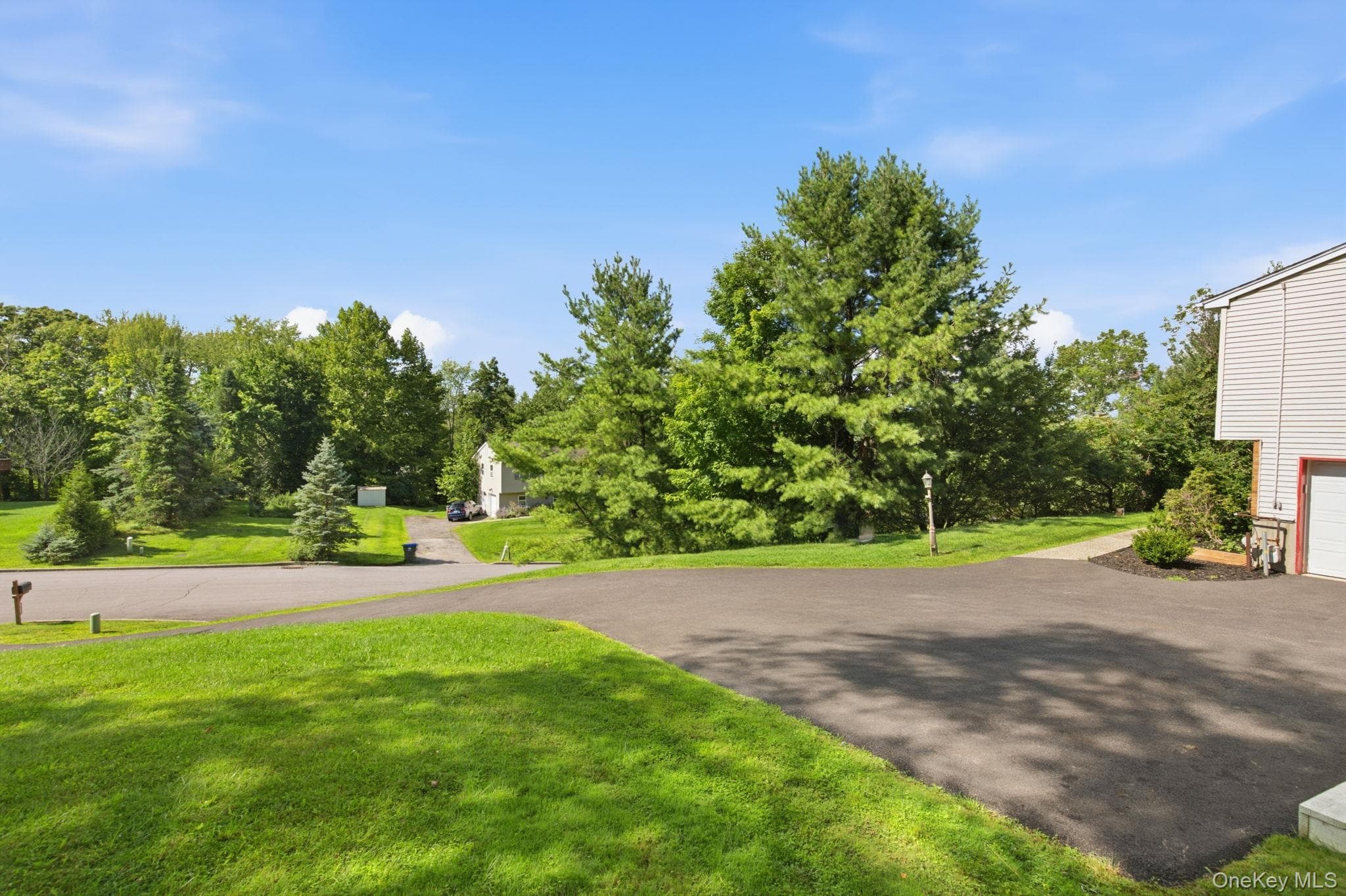 17 Old Hemlock Drive thumbnail 39