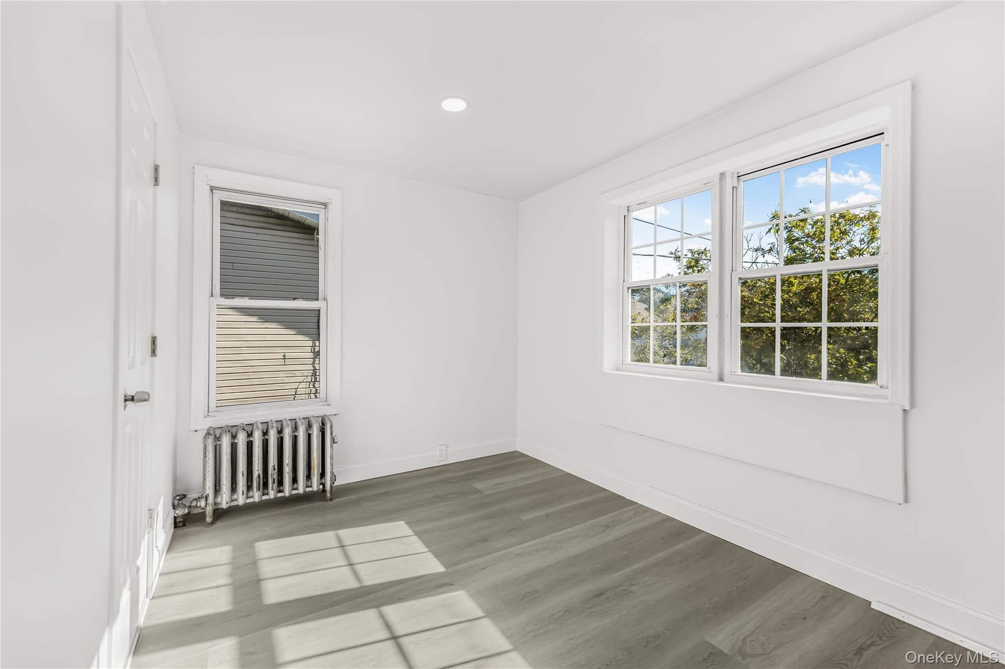 1073 Mcbride Street thumbnail 25