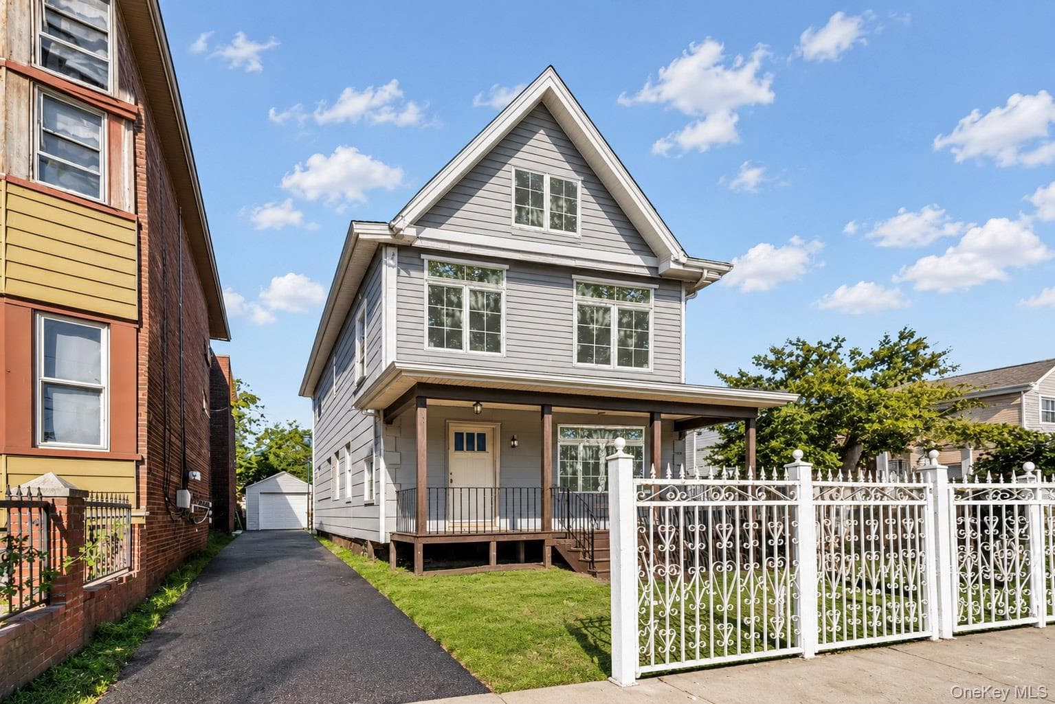 1073 Mcbride Street photo 1