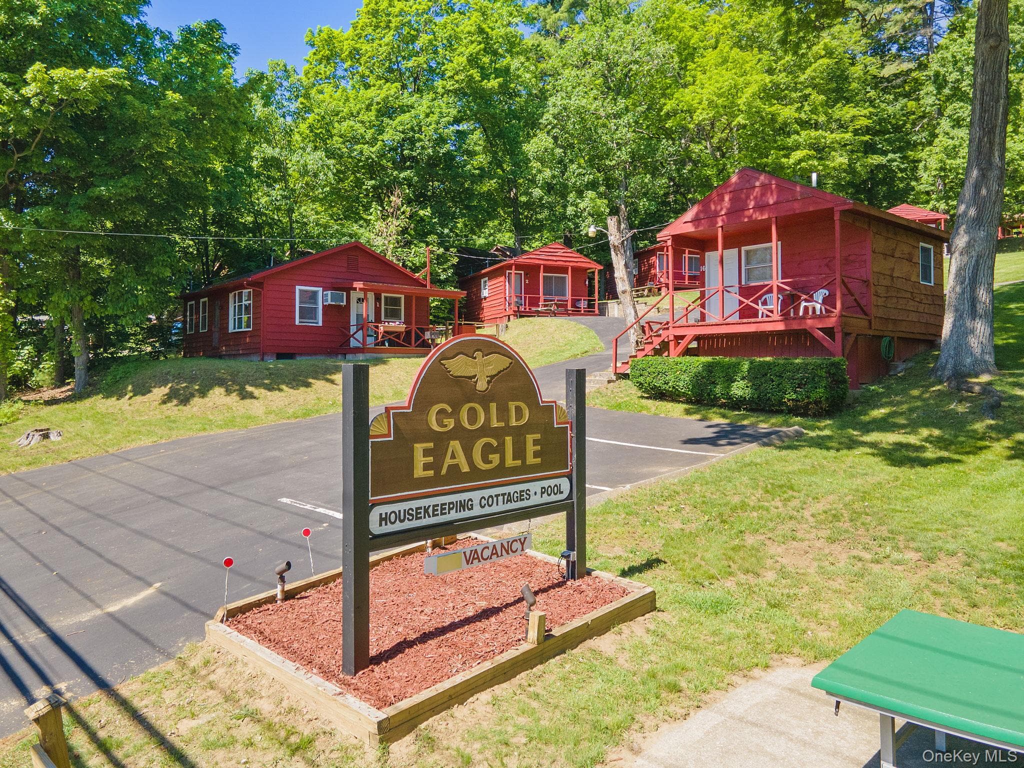 3041 Lakeshore Drive photo 1