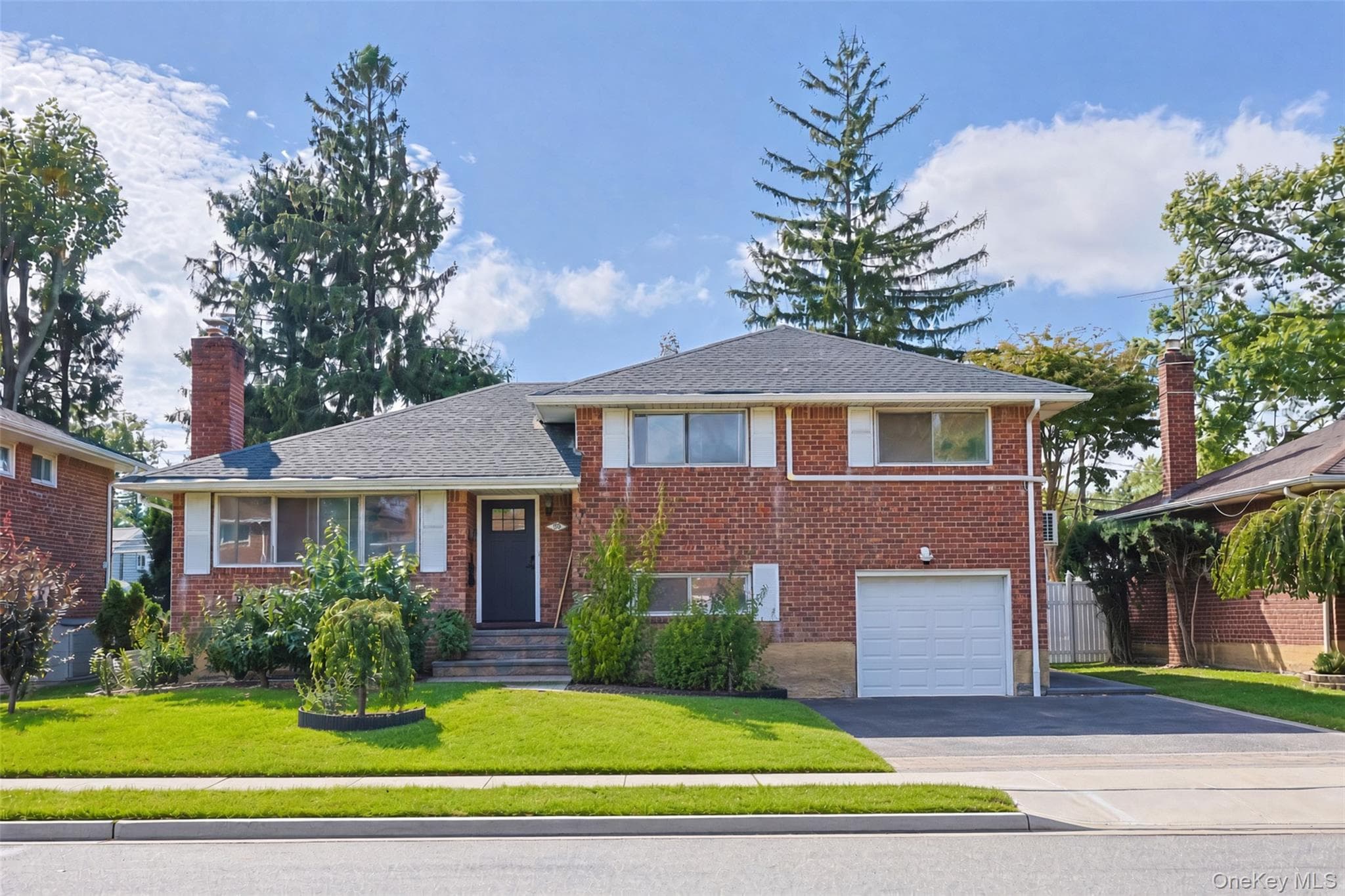 20 Willets Avenue, Syosset