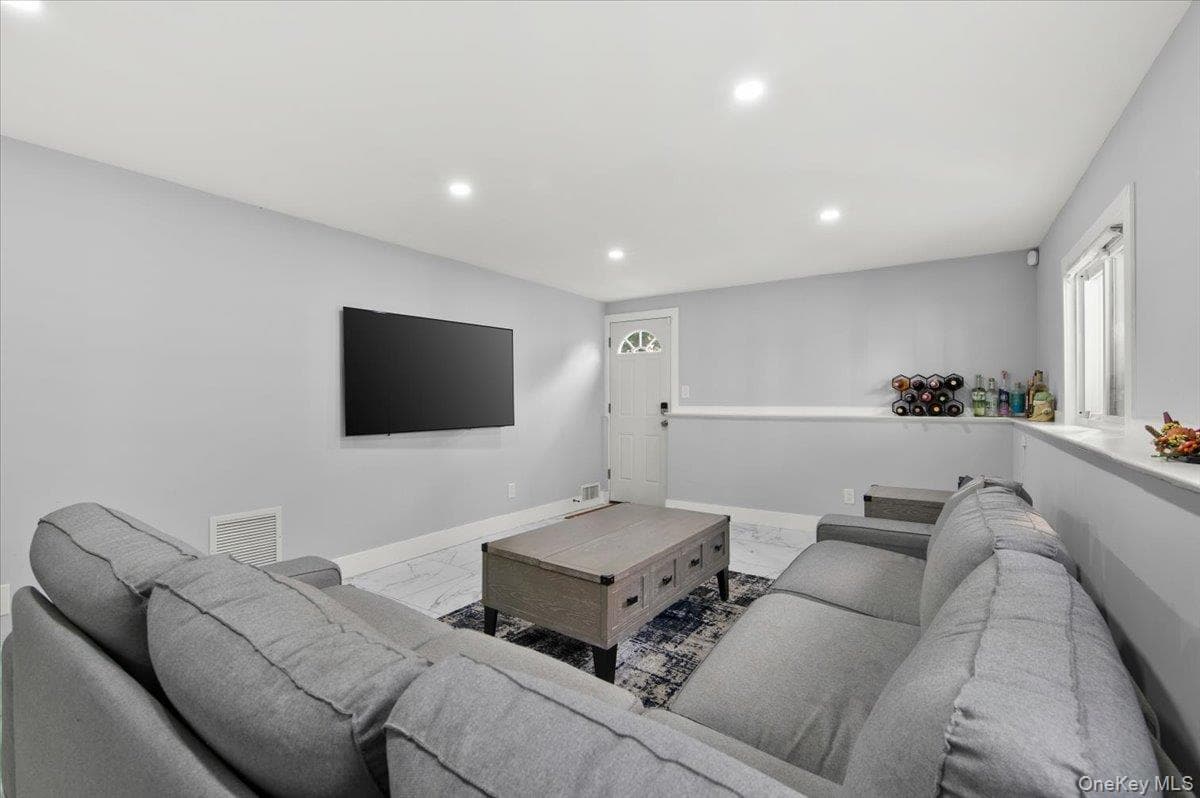 187 Catherine Street thumbnail 28