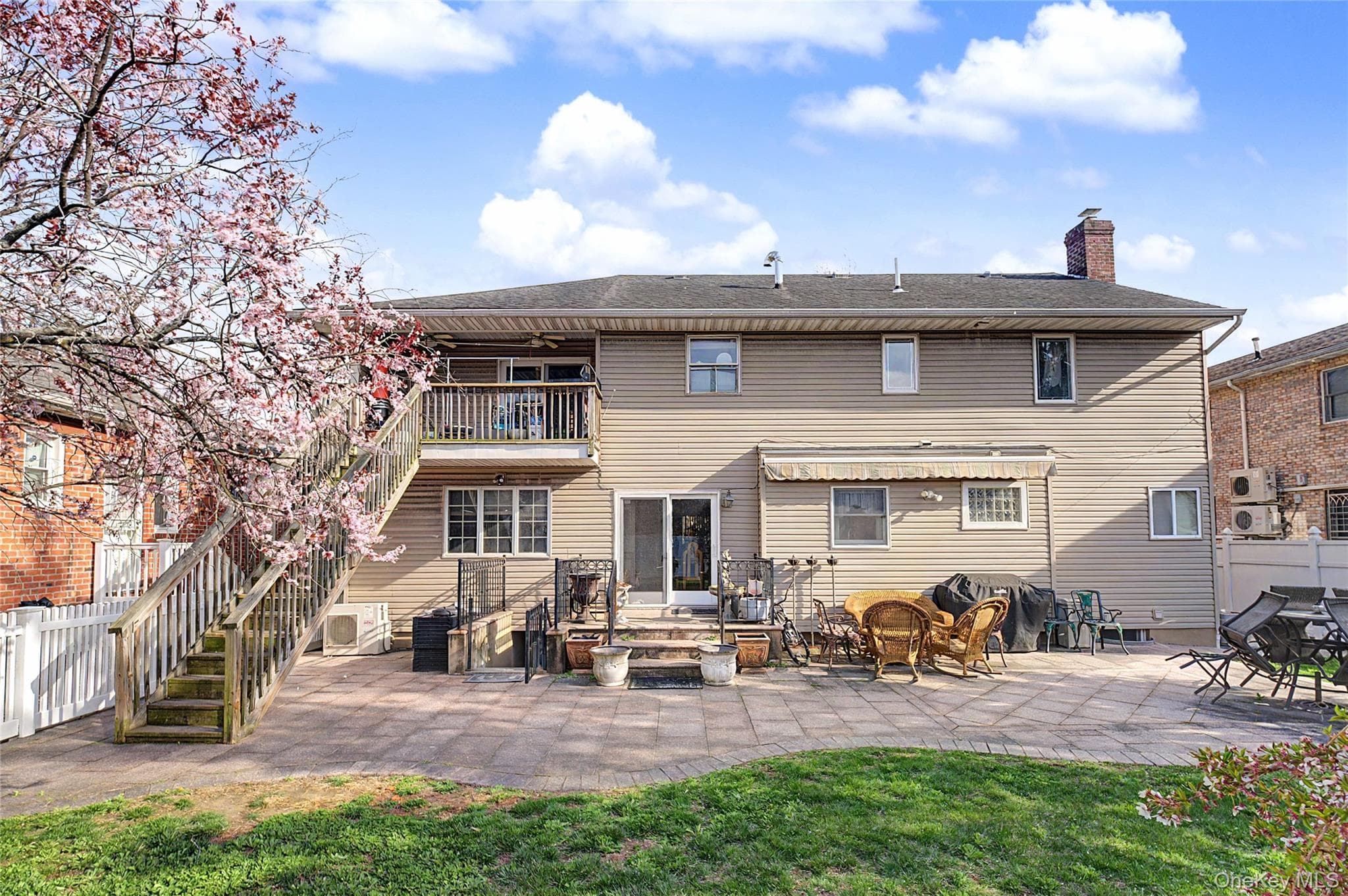 251-43 57th Avenue thumbnail 17