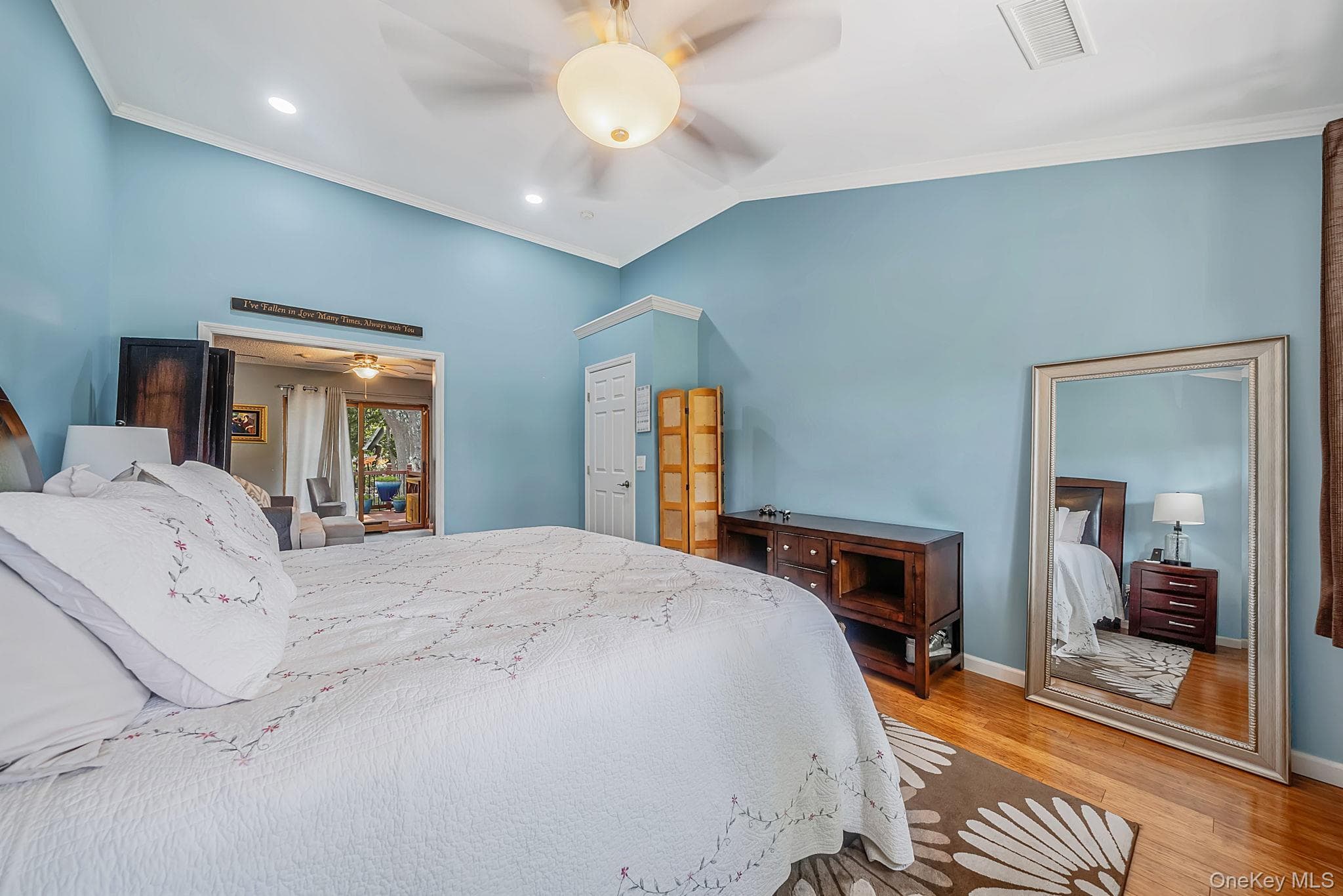 411 Robinson Avenue thumbnail 20