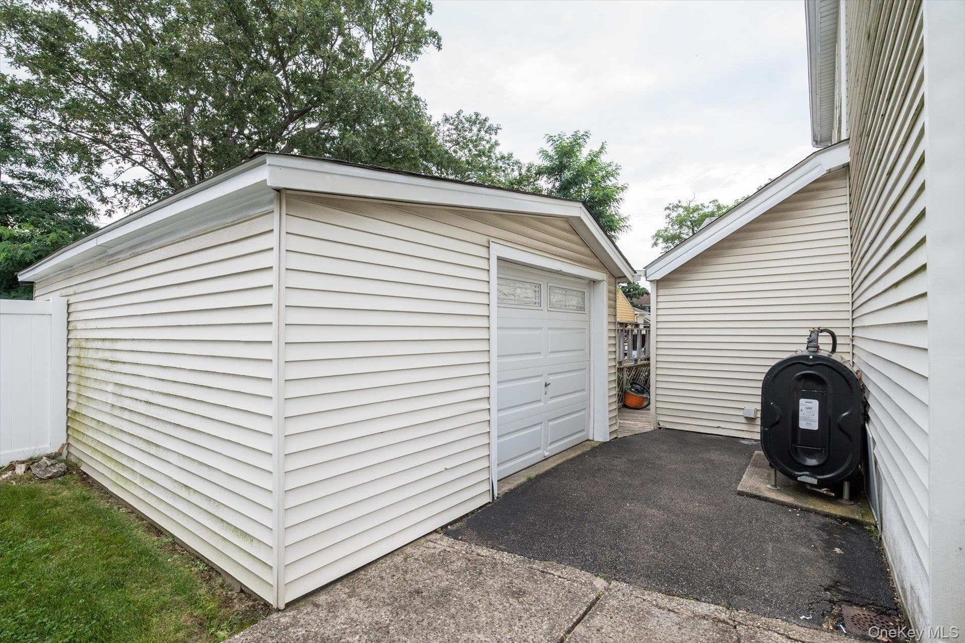 1135 Ruth Place thumbnail 19