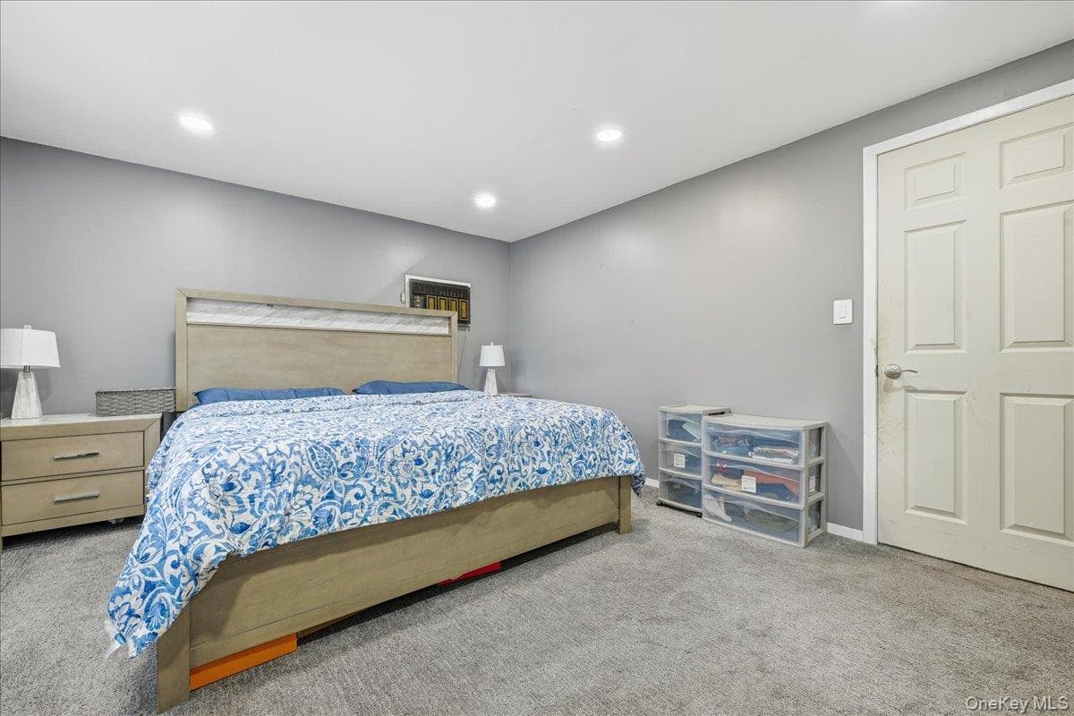 120 Bruce Terrace thumbnail 23