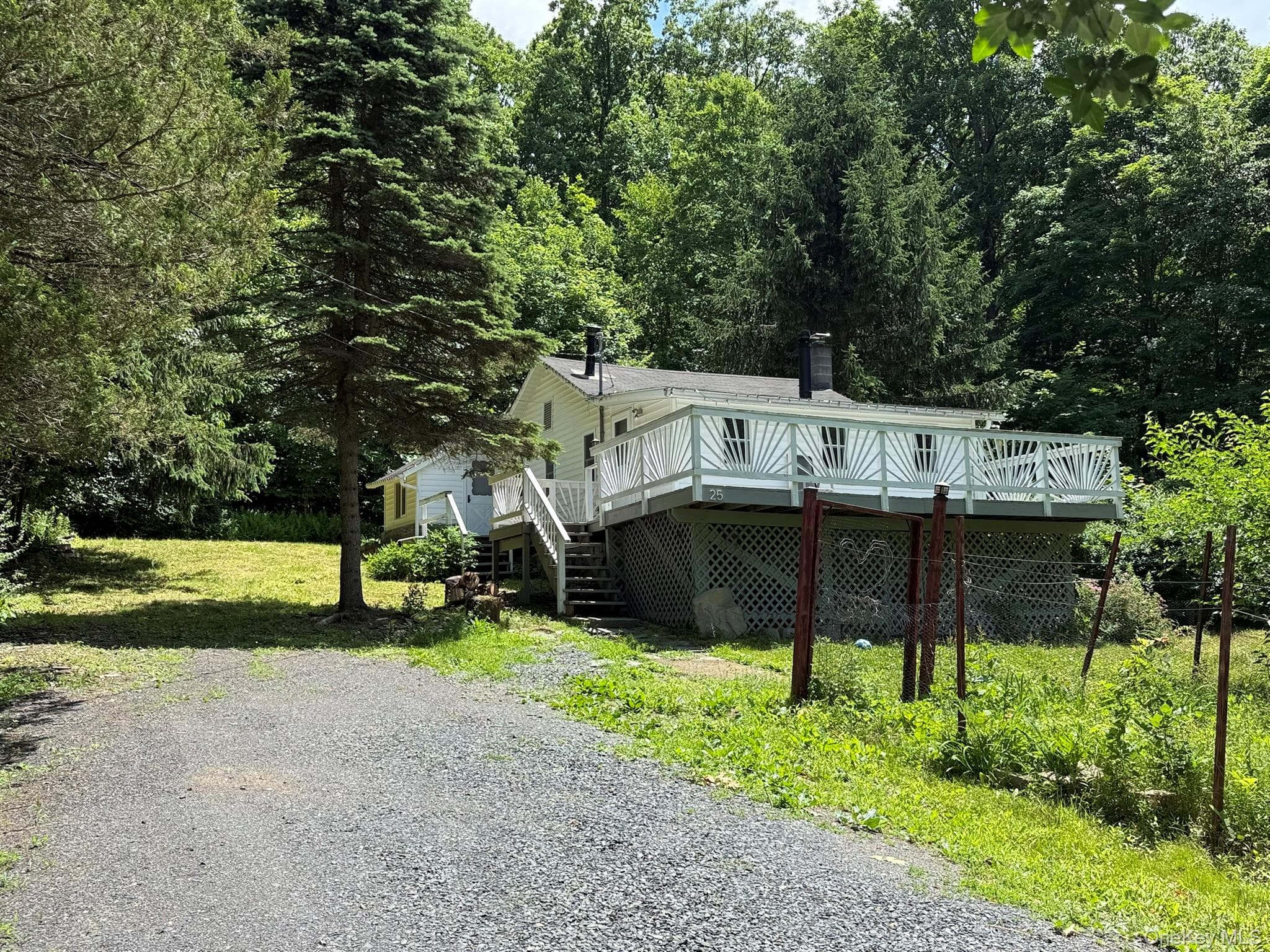 25 Gloria Trail, Monroe