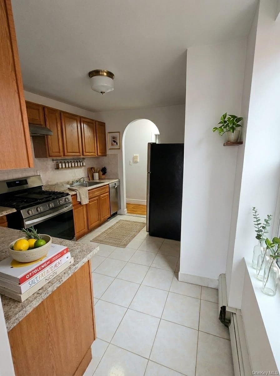 8470 129th Street Unit: 6L thumbnail 8