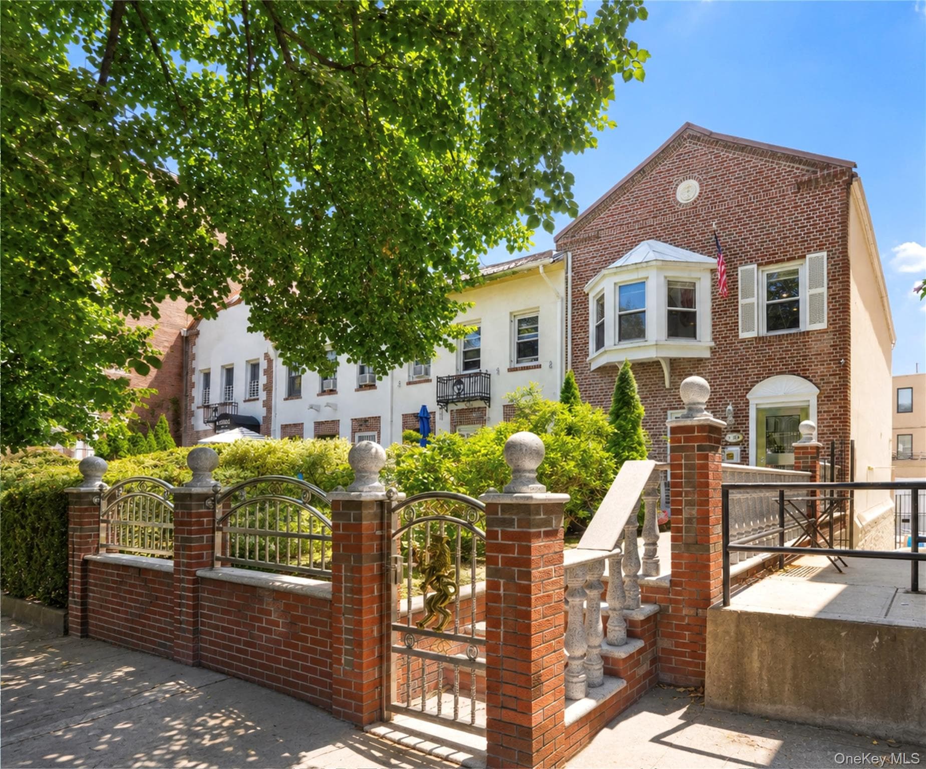 3039 36th Street, Astoria