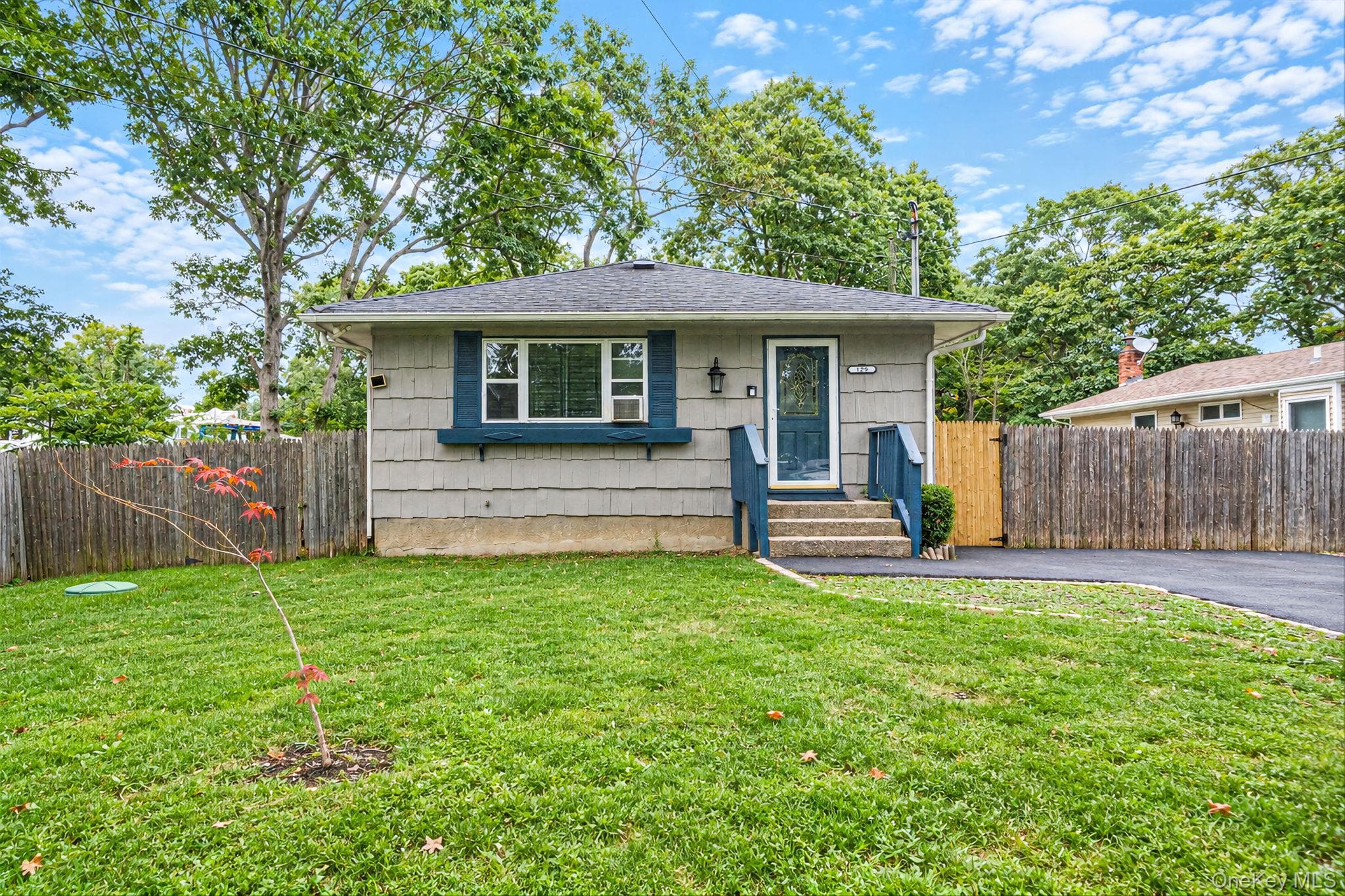 129 Shinnecock Avenue, Mastic