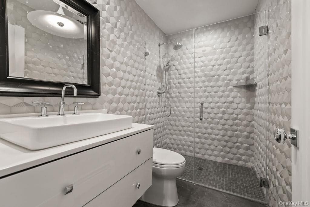 176 Grandview Avenue thumbnail 20