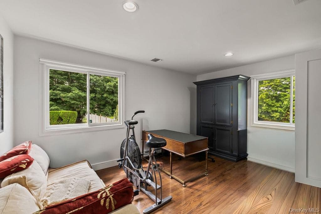176 Grandview Avenue thumbnail 22