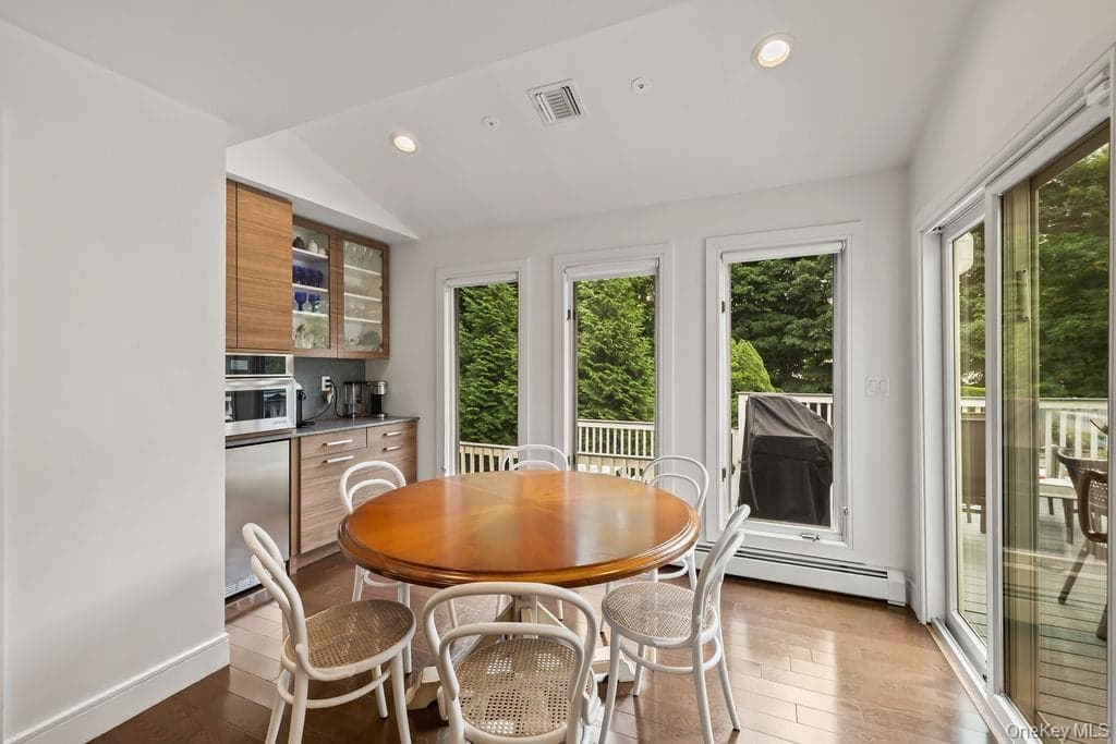 176 Grandview Avenue thumbnail 18