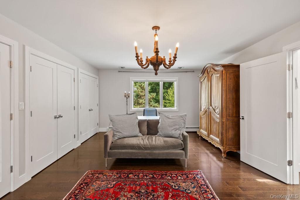176 Grandview Avenue thumbnail 25