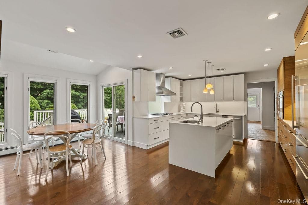 176 Grandview Avenue thumbnail 6