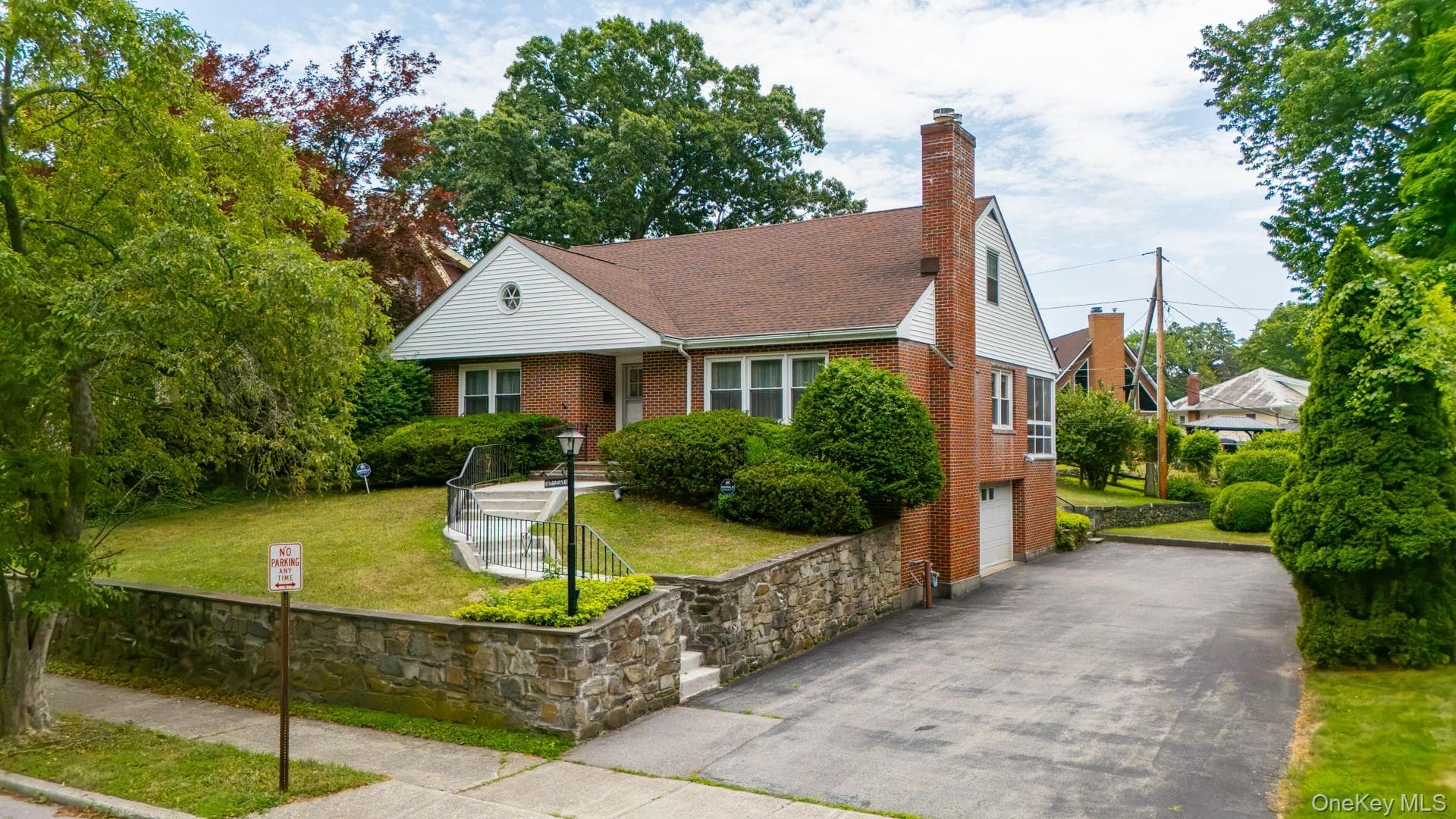 10 Degarmo Place, Poughkeepsie