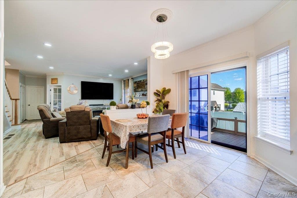 2723 Colonial Drive thumbnail 18
