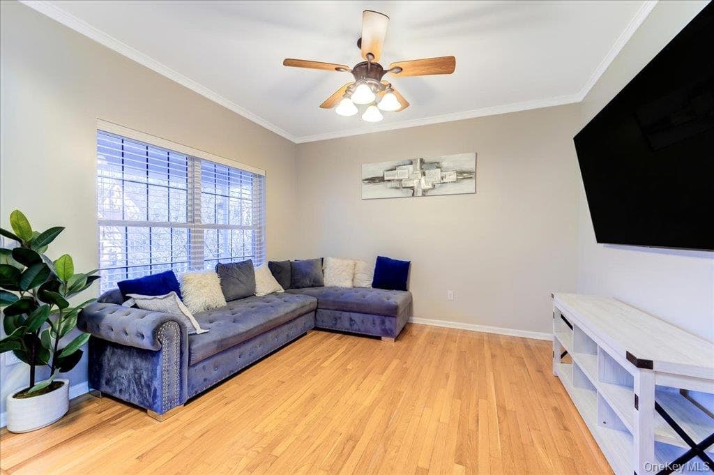 2723 Colonial Drive thumbnail 9