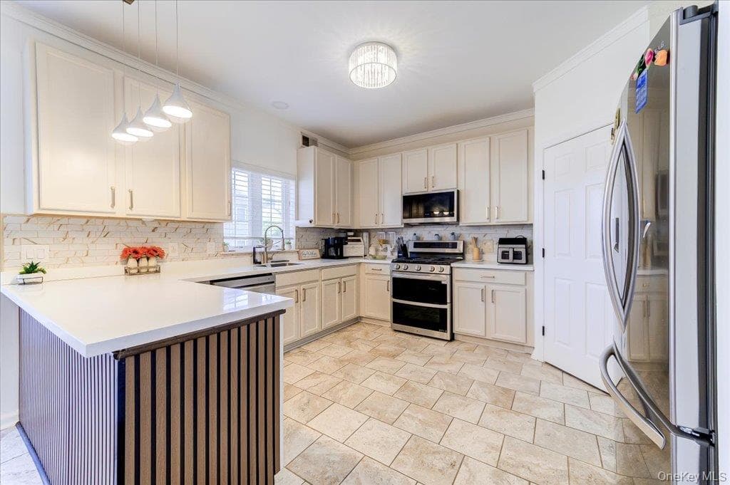 2723 Colonial Drive thumbnail 19
