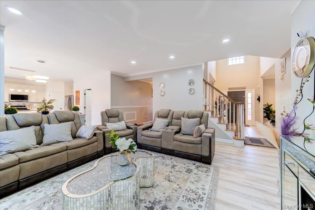 2723 Colonial Drive thumbnail 16