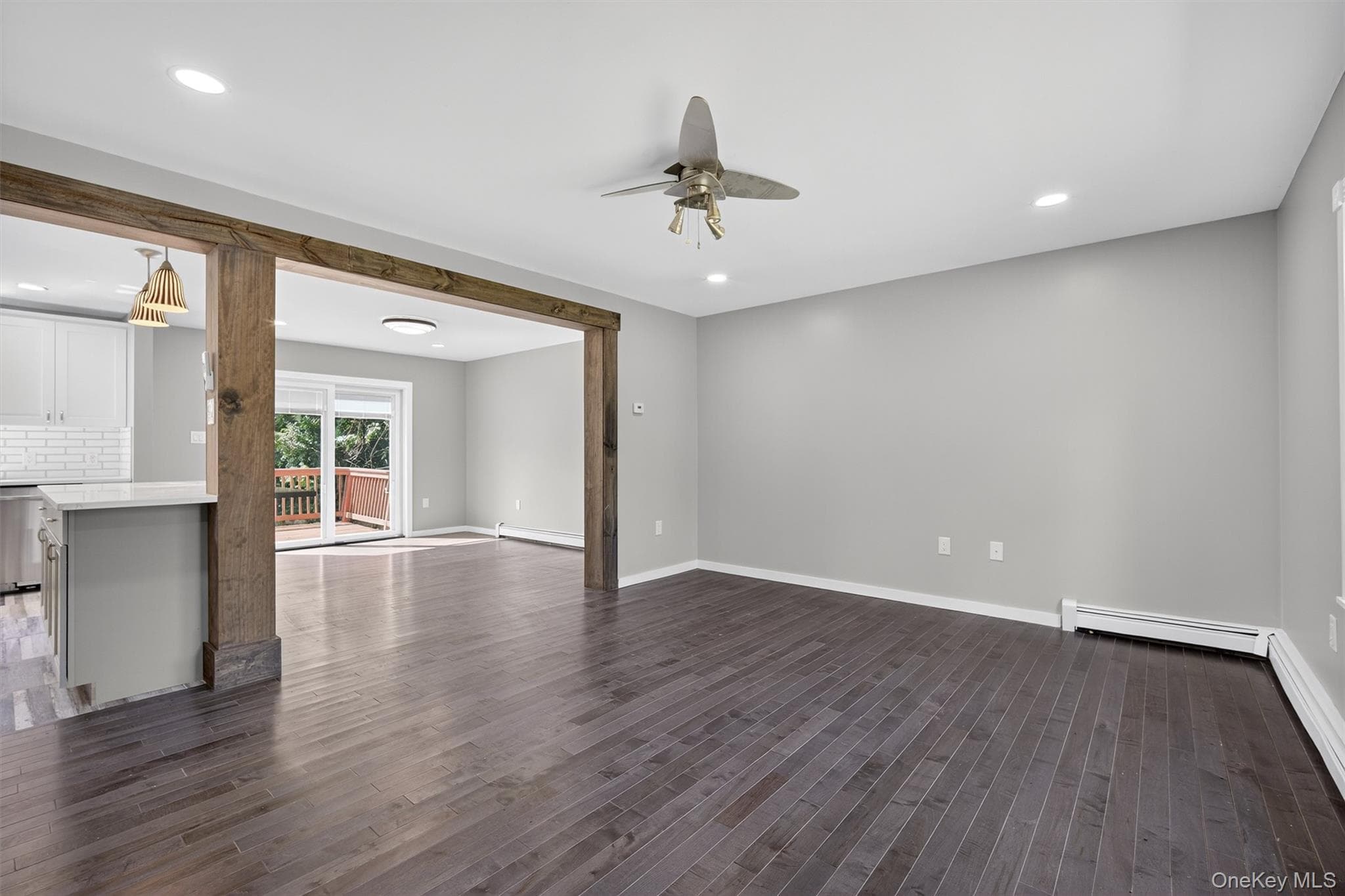 619 Creekside Road thumbnail 12