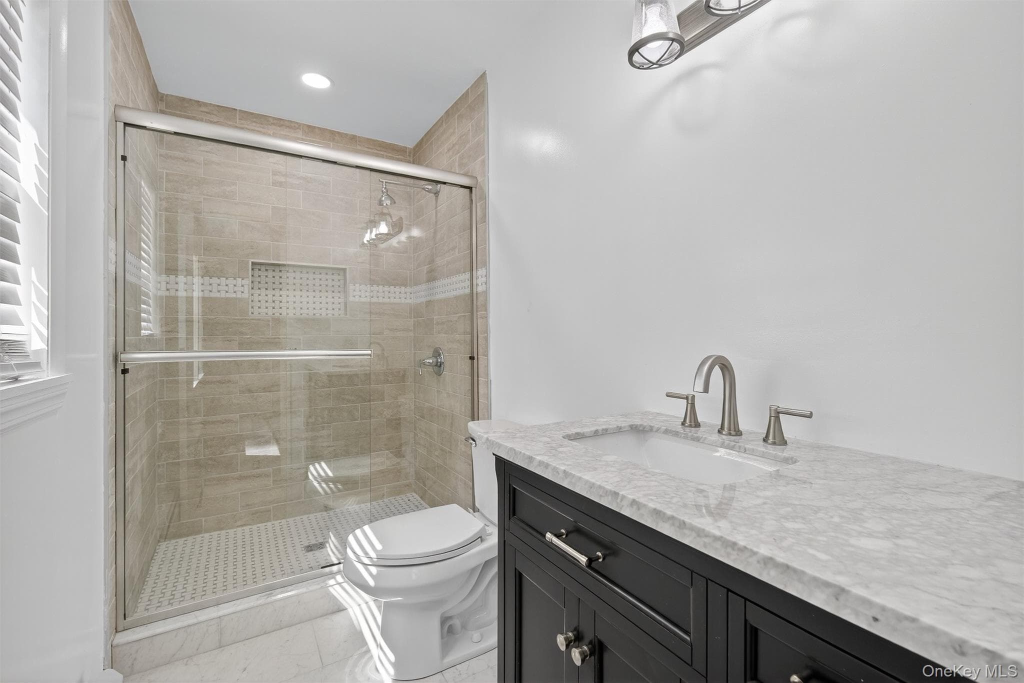 619 Creekside Road thumbnail 21