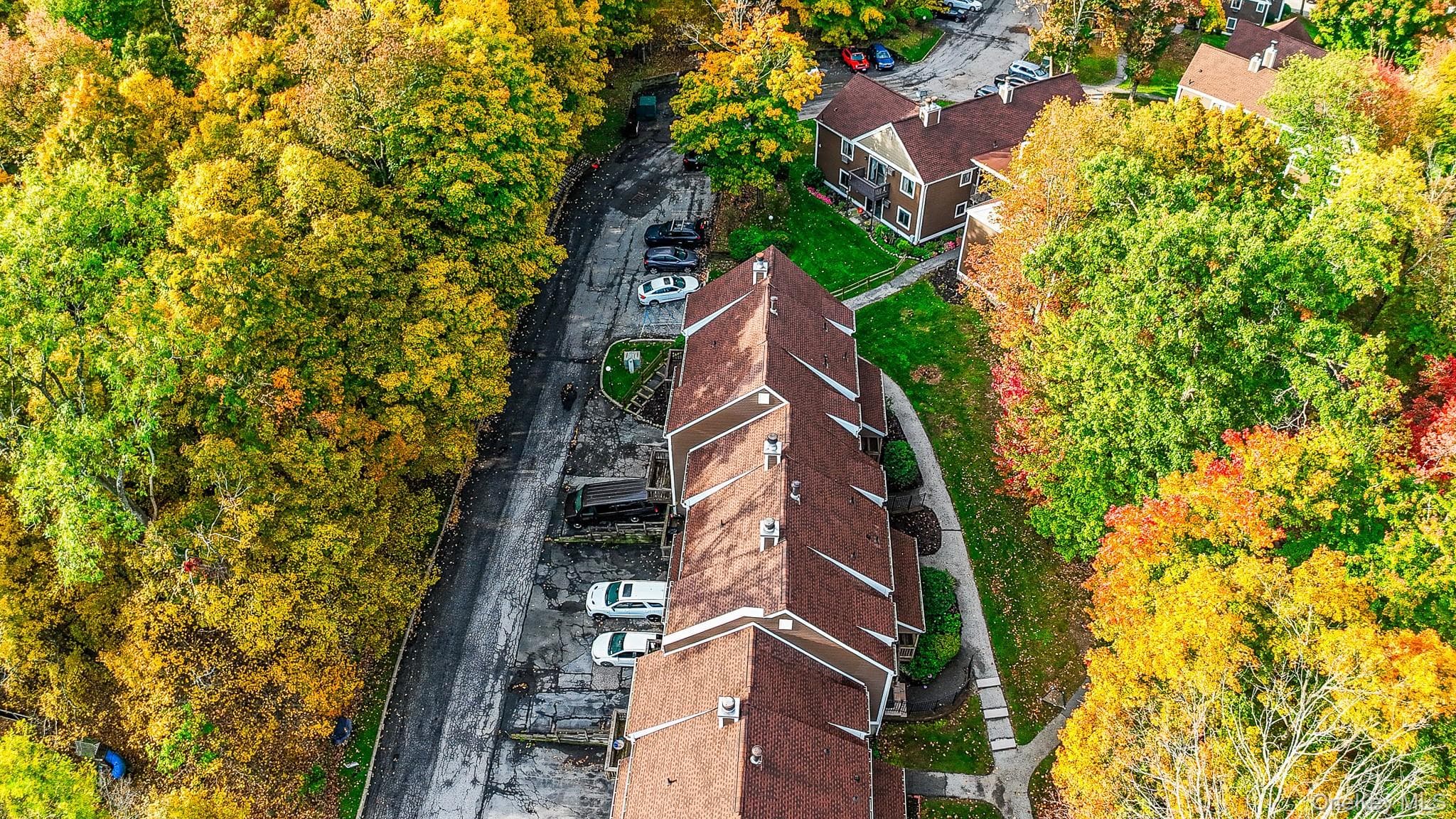 3 Heritage Drive Unit: G thumbnail 35
