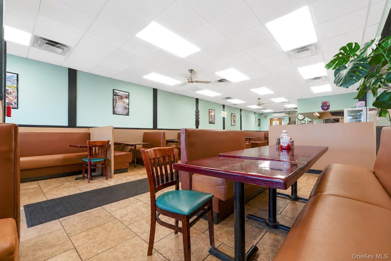 470 E Main Street, Patchogue