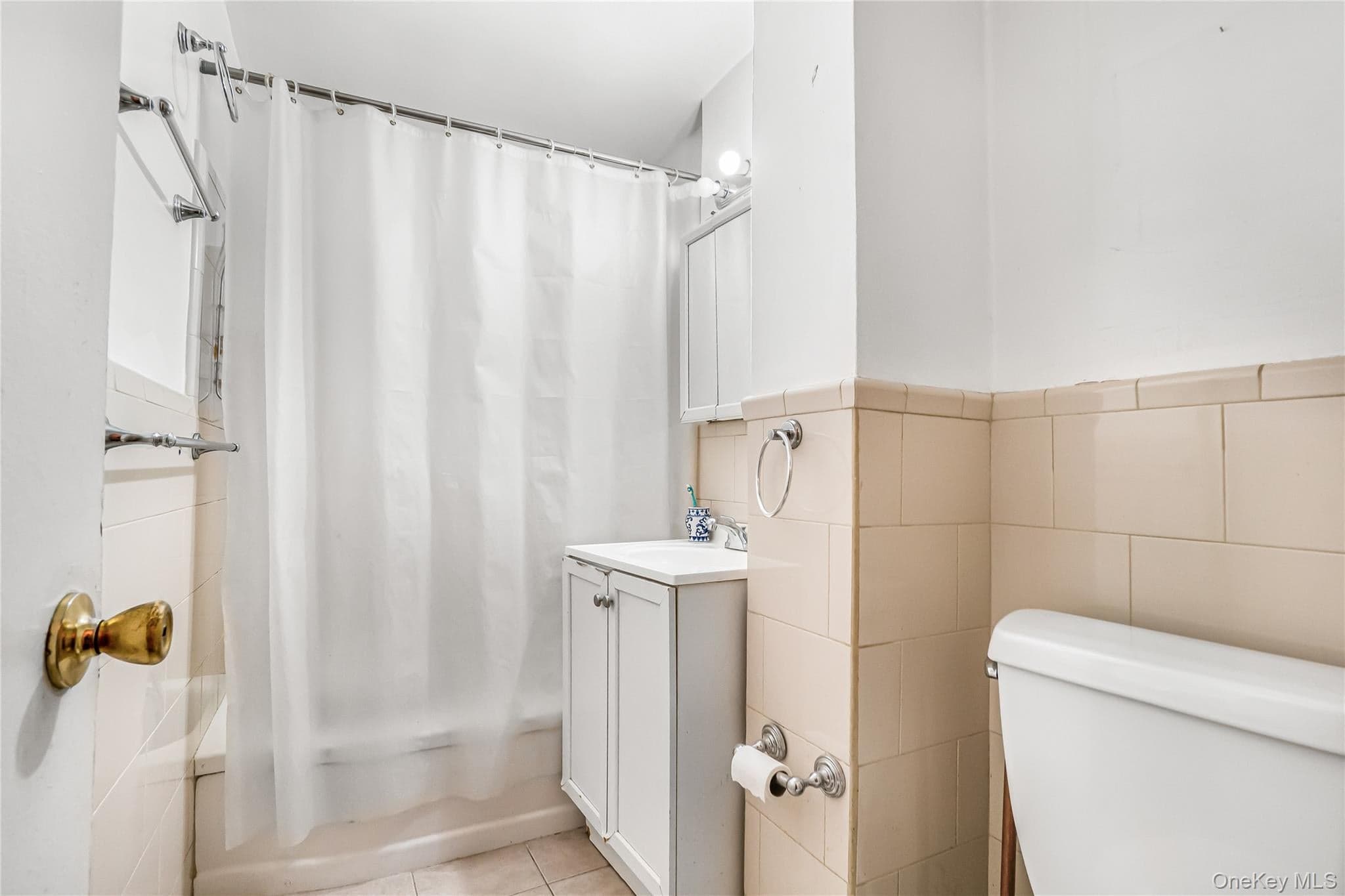 98-10 64 Avenue Unit: 4H thumbnail 18