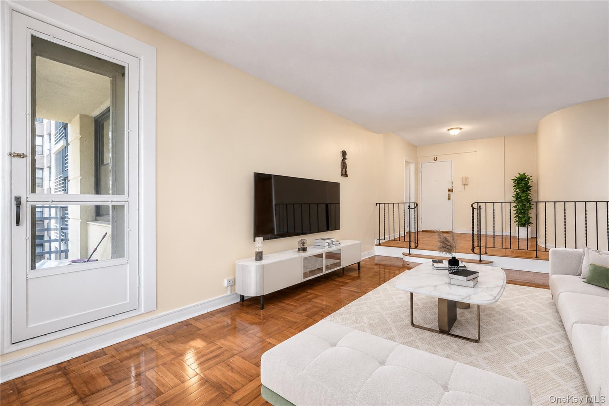 98-10 64 Avenue Unit: 4H thumbnail 6
