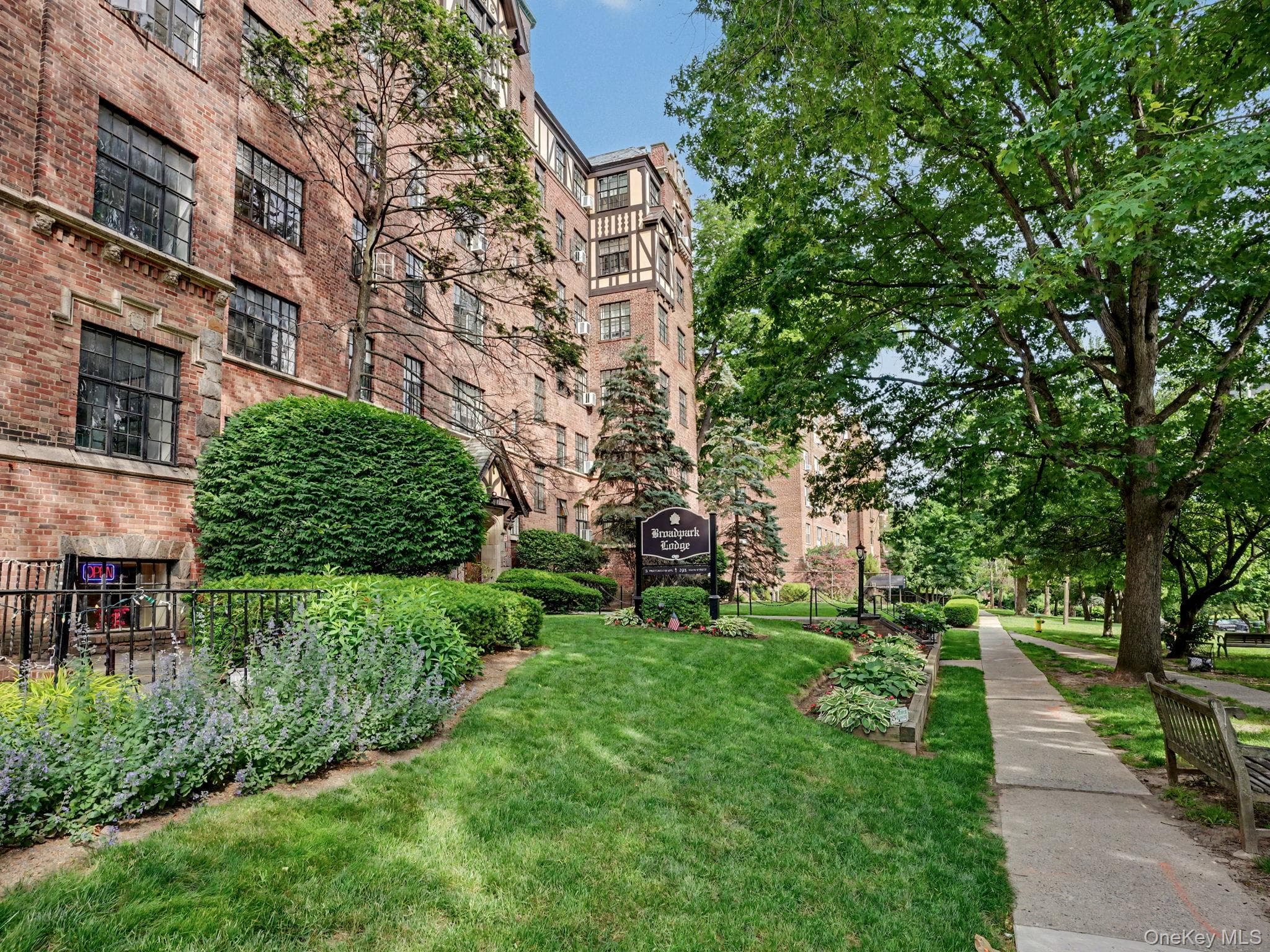 2 Westchester Avenue Unit: 4J thumbnail 20