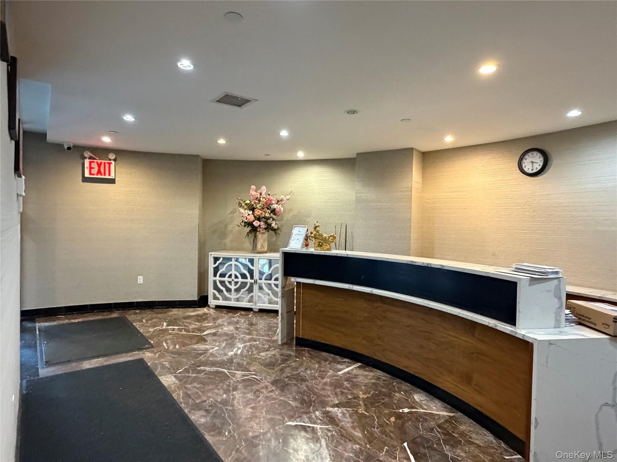 136-46 41st Avenue Unit: 2F thumbnail 4
